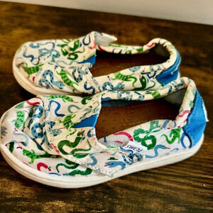 TOMS|  Tiny Classic Alpargata Baby Sneakers in “Cobalt Snakes” Size 5T